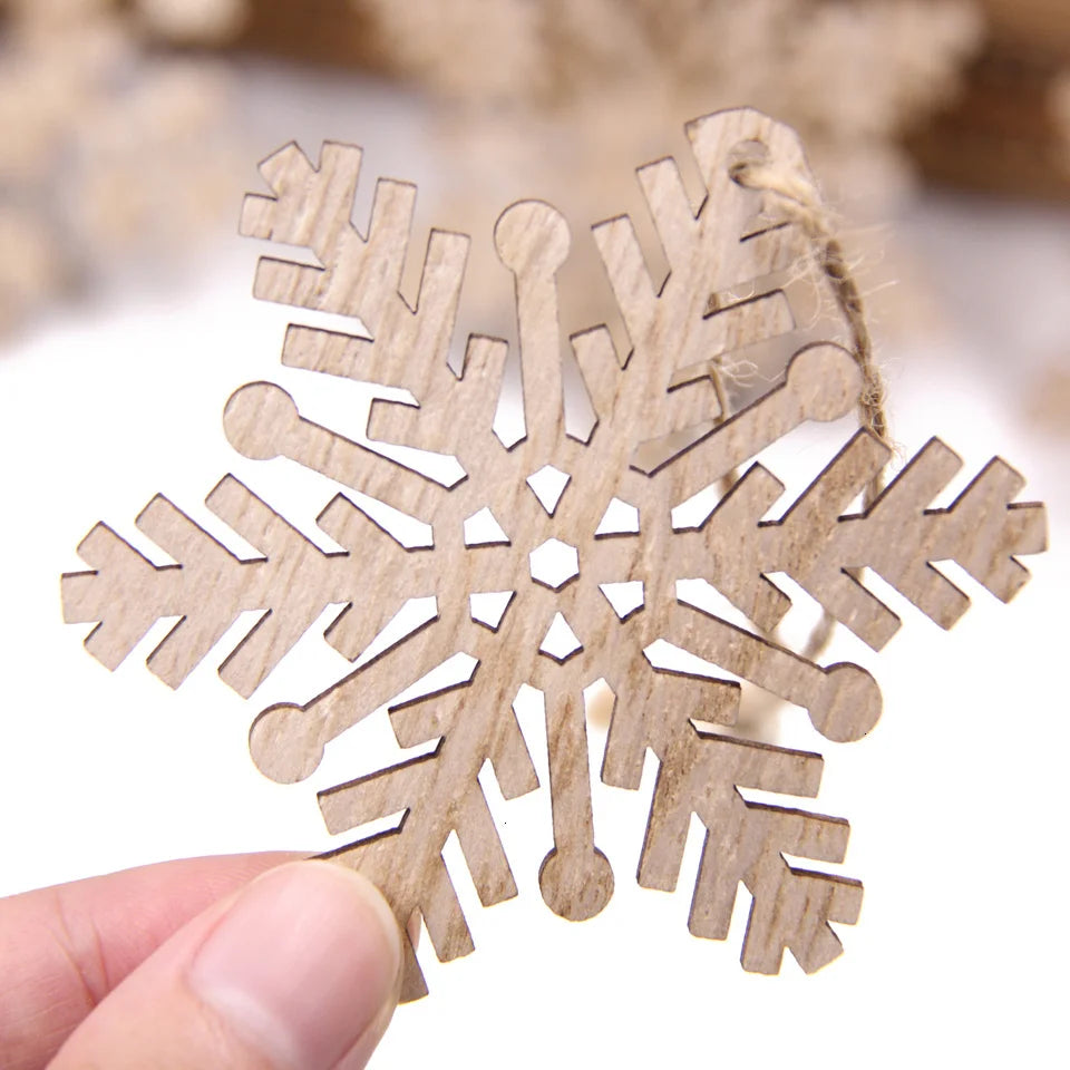 Décorations de sapin – Flocons en bois à suspendre