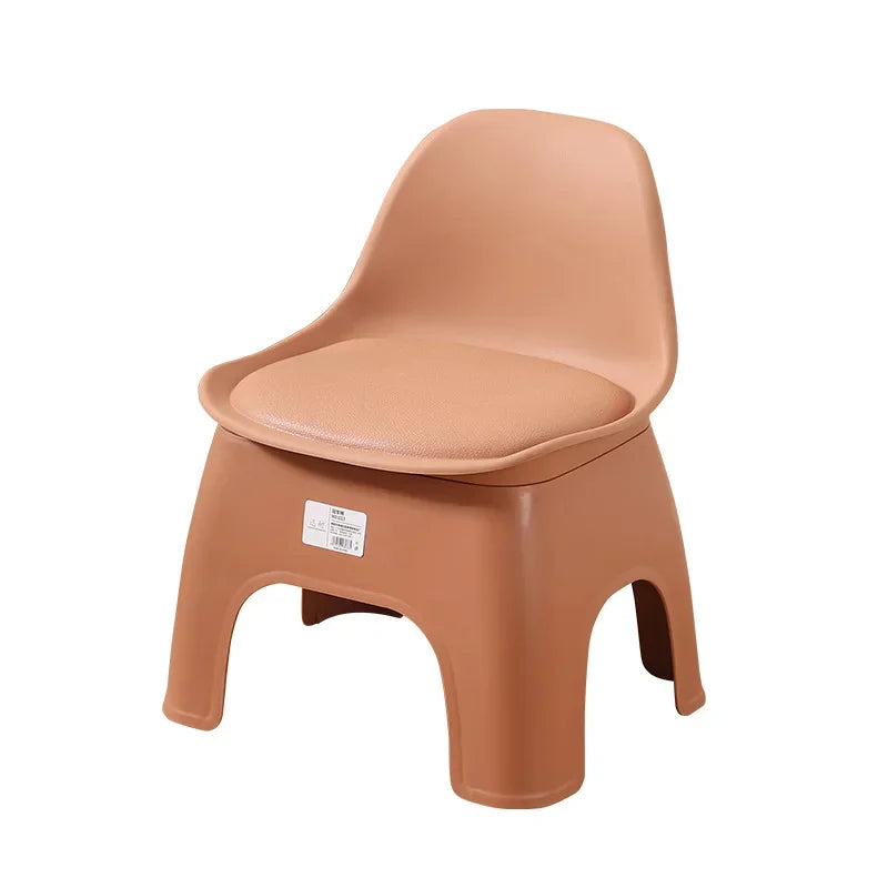 Chaises enfant en plastique