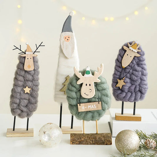 Décorations de Noël – Petits animaux, père noël et sapin en bois et feutre de laine