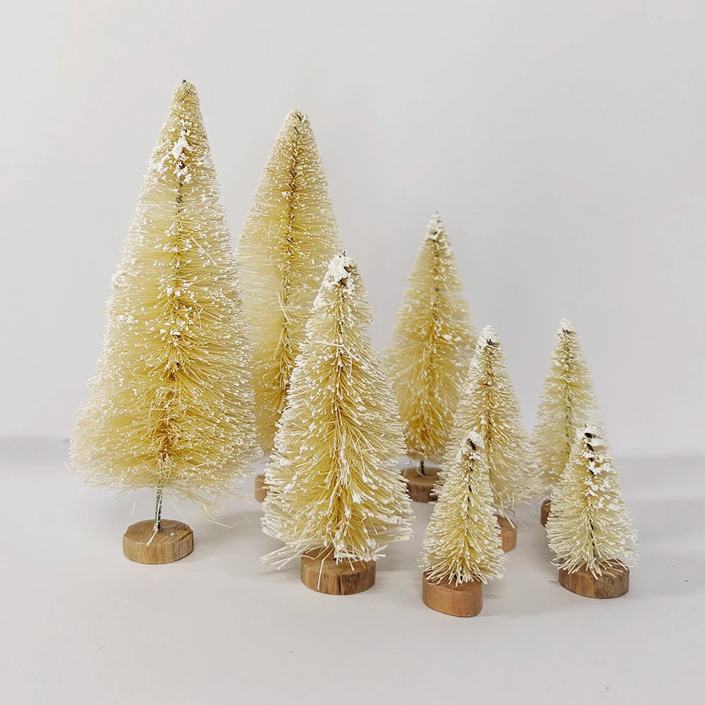 Lot de 5 ou 8 mini-sapins de décoration