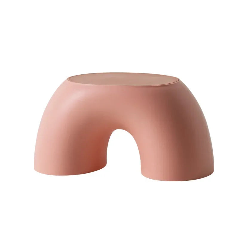 Tabourets design original en plastique