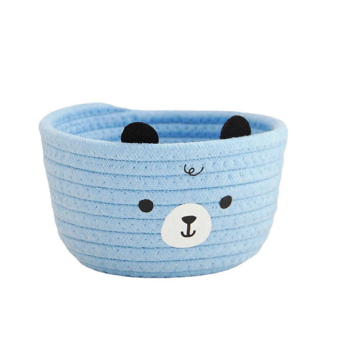 Petits paniers de rangement en rotin