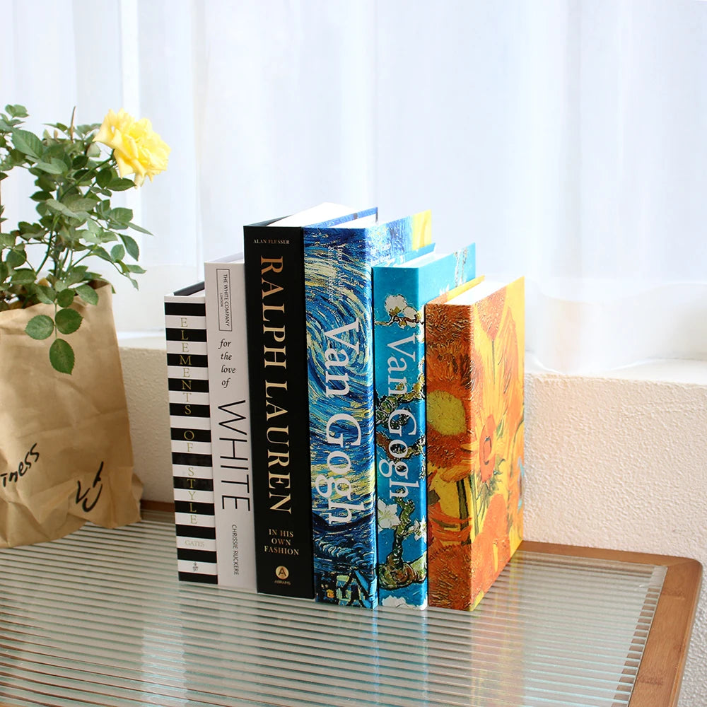Faux livres décoratifs