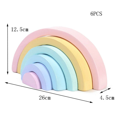 Arc-en-ciel en bois à empiler