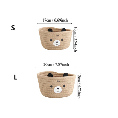 Petits paniers de rangement en rotin