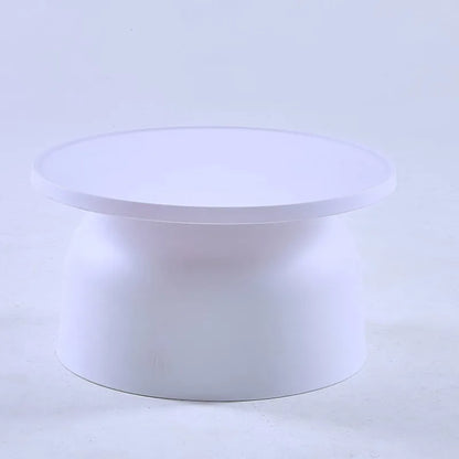 Petites tables en plastique