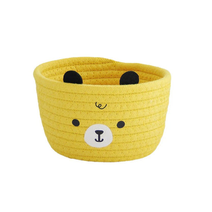 Petits paniers de rangement en rotin