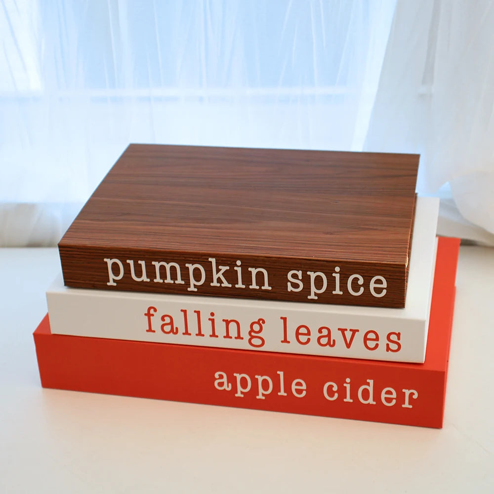Faux livres décoratifs