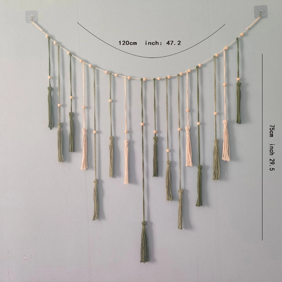 Décoration murale en macramé