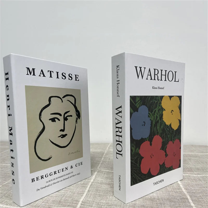 Faux livres décoratifs