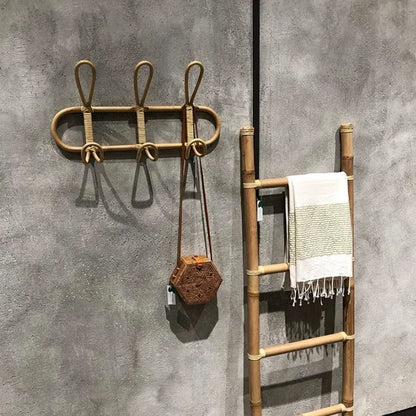 Porte-manteau en rotin naturel