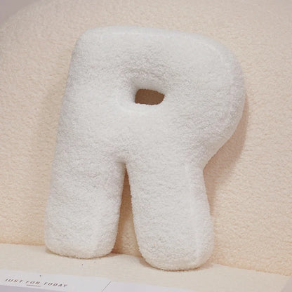 Coussins lettres blancs tout doux