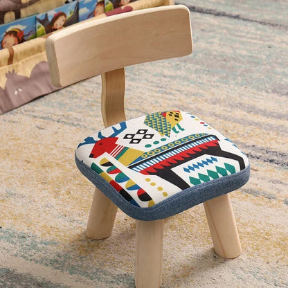 Petites chaises enfants en bois
