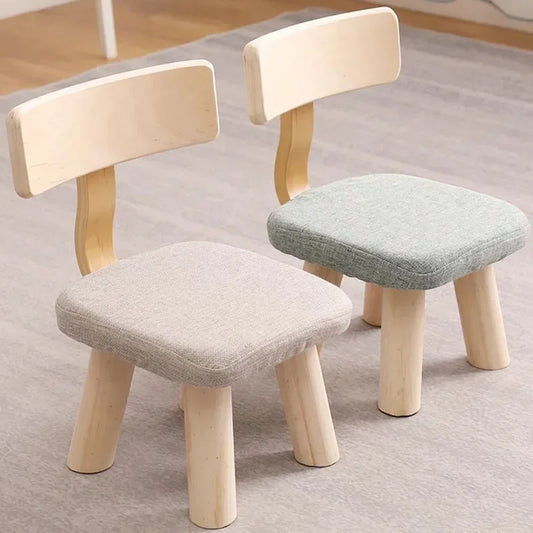 Petites chaises enfants en bois