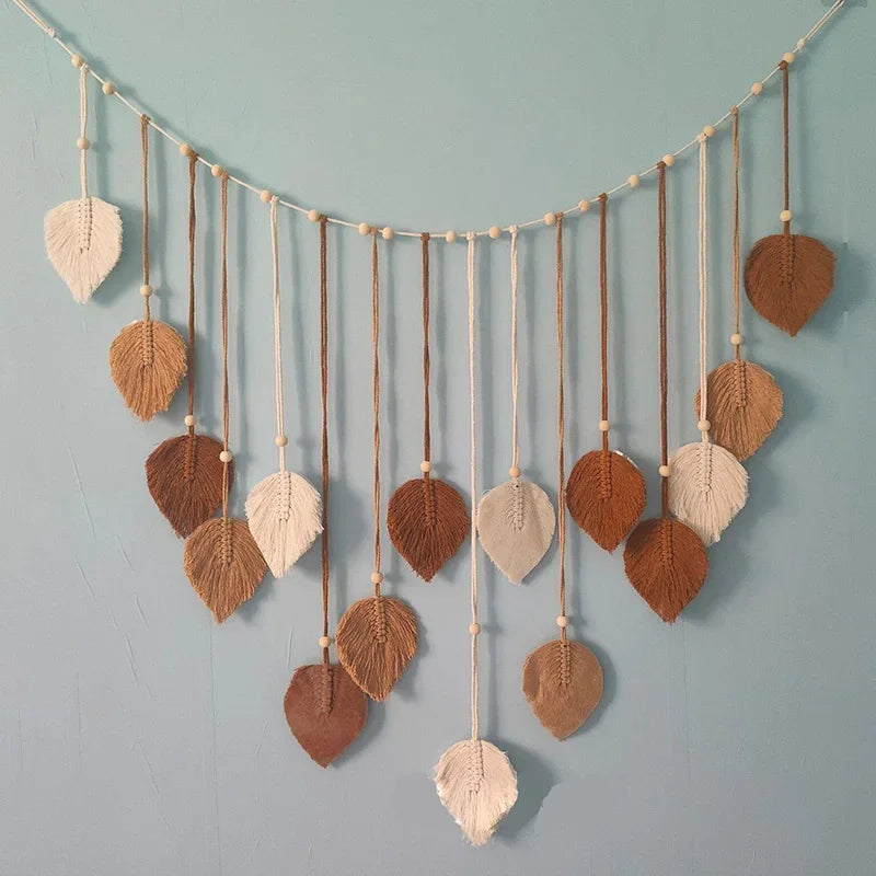 Décoration murale en macramé