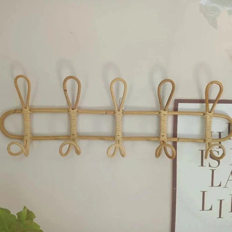 Porte-manteau en rotin naturel