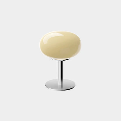 Lampe de table design en métal