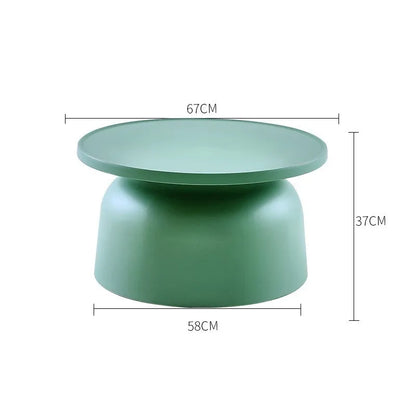 Petites tables en plastique