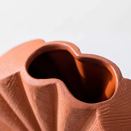 Vase rond en céramique terracotta – Élégance naturelle & design bohème