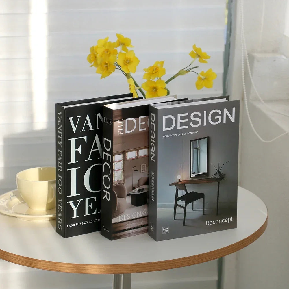 Faux livres décoratifs