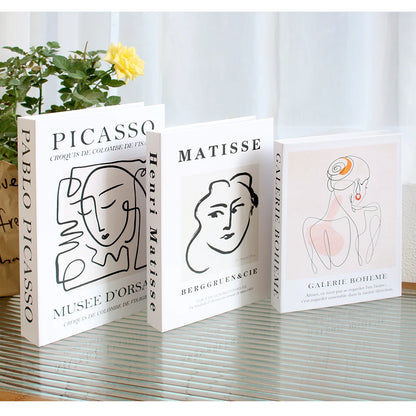 Faux livres décoratifs