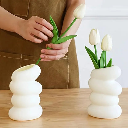 Vase blanc spirale