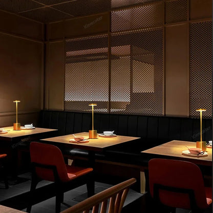 Lampe de table LED rechargeable