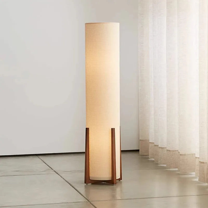 Lampadaire scandinave en bois naturel – Abat-jour en tissu clair