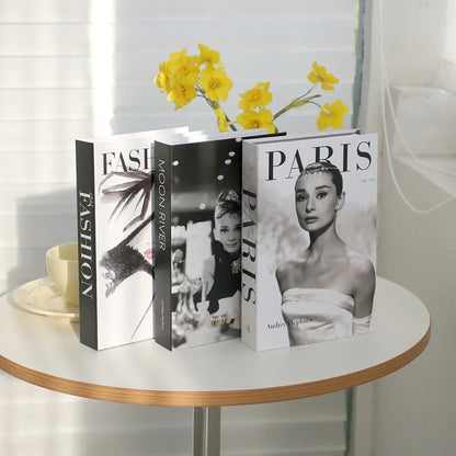 Faux livres décoratifs